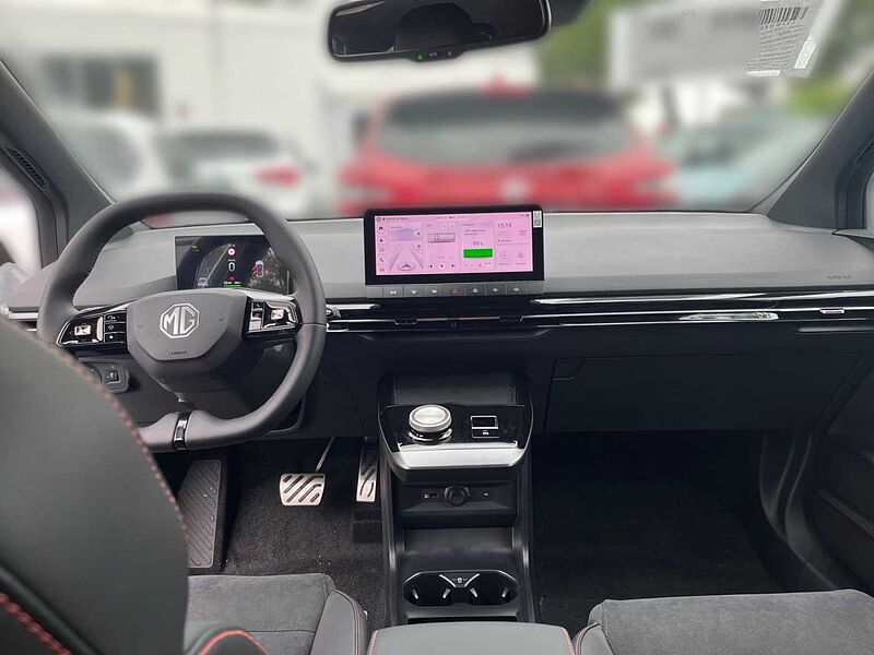 MG MG4 XPOWER 4x4 64 kWh 435PS Track-Mode-Display