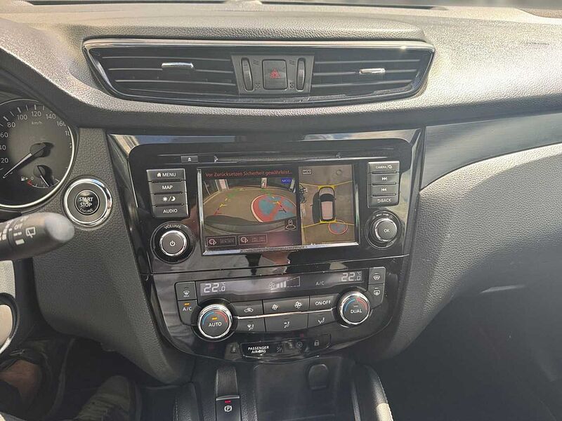 Nissan Qashqai TEKNA 1.3 DIG-T MHEV AT 4x4 BOSE-Soundsystem,