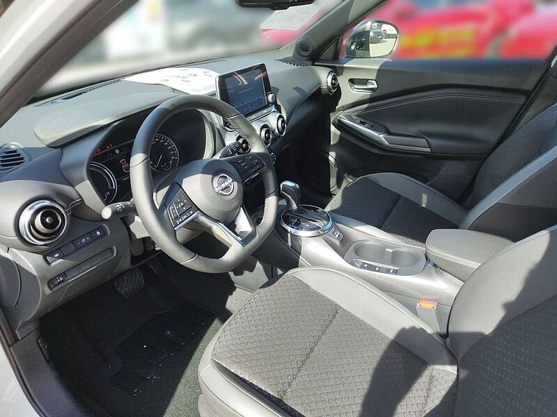 Nissan Juke N-CONNECTA 1.6 HYBRID 143 PS 4AMT Beheizbare Frontscheibe, Sitzung vorn