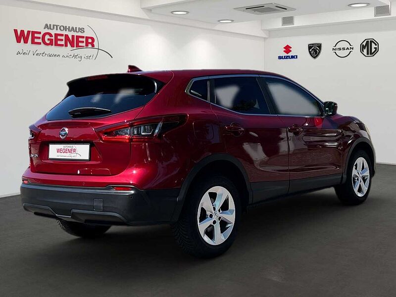 Nissan Qashqai 1.3 DIG-T Acenta 160 PS DCT