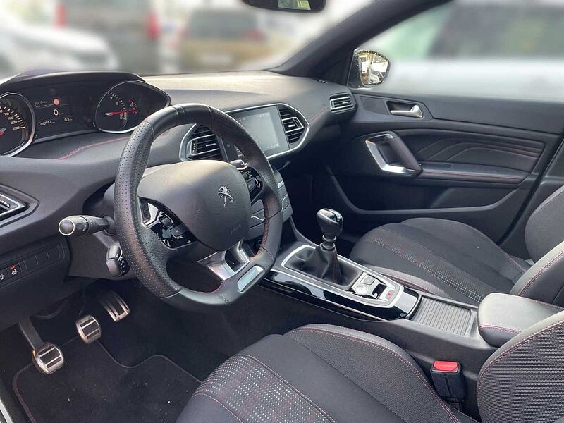 Peugeot 308 GT-Line 130 1.2 Pure Tech