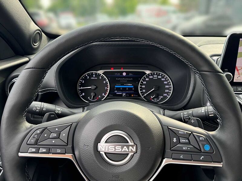 Nissan Juke 1.0 114PS 7DCT  N-CONNECTA  Navi Carplay Tempomat 360° Rundumsicht