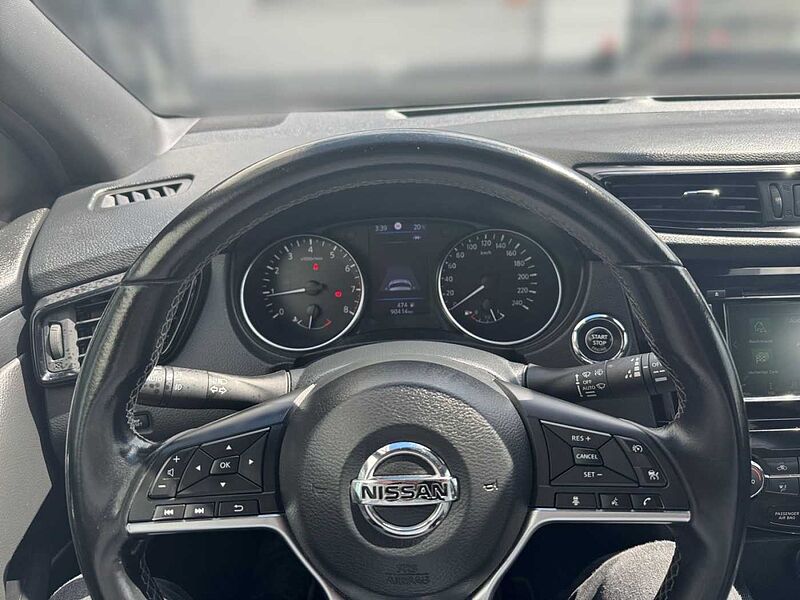 Nissan Juke 1.0 DIG-T 114 PS 6MT N-CONNECTA Beheizbare Frontscheibe, Sitzheizung vorn