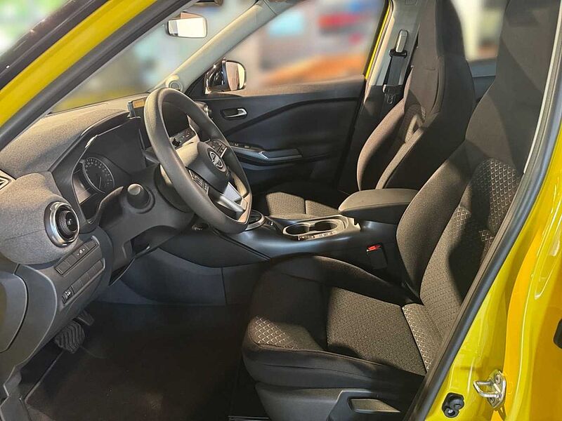 Nissan Juke 1.6 HYBRID 143PS 4AMT  ACENTA 8'-Farbdisplay mit Touchscreen Rückfahrkamera in F