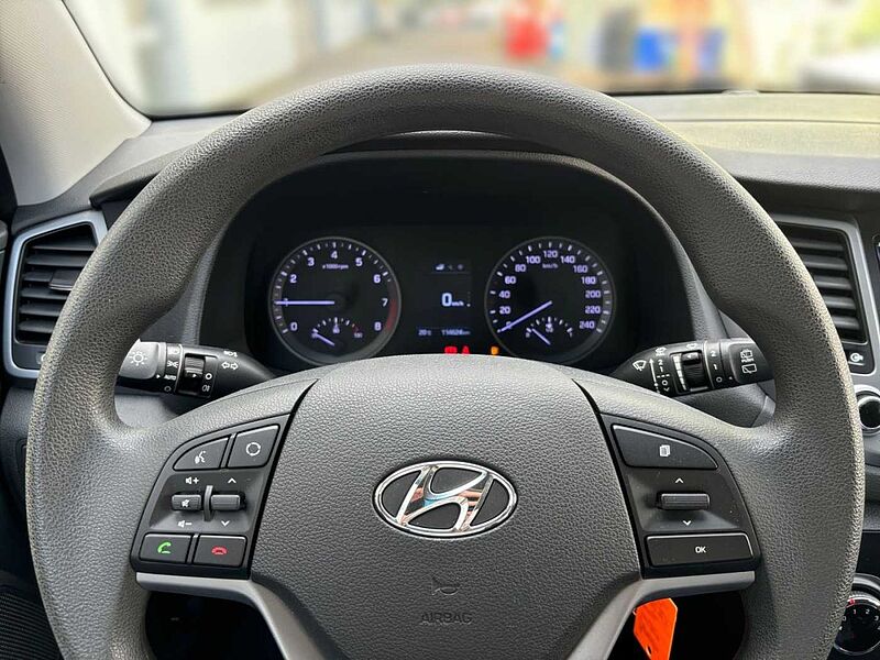 Hyundai Tucson CLASSIC+KLIMA+BLUETOOTH+RADIO