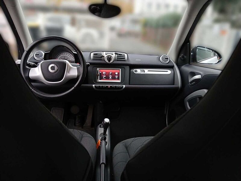 Smart ForTwo CABRIO NAVI SHZ RADIO/CD