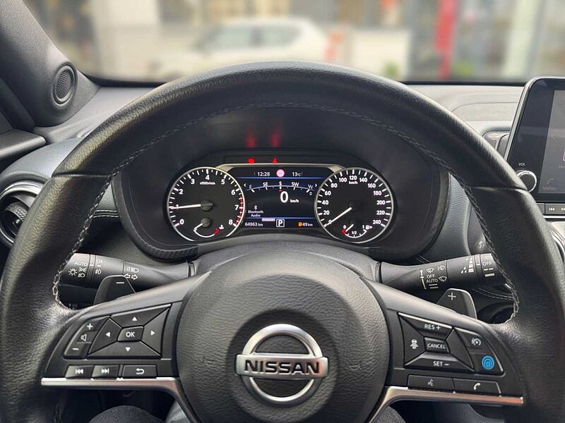 Nissan Juke 1.0 TEKNA / AT / LED / 360 / ALU / ALLWETTER