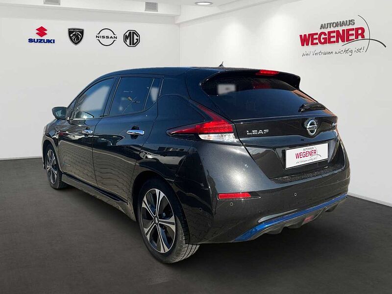 Nissan LEAF TEKNA ProPILOT-P 3xSitzh LED 360° AVM LEDER